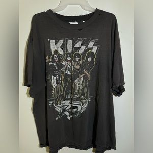 Vintage Kiss Tour Shirt (maybe 2XL)